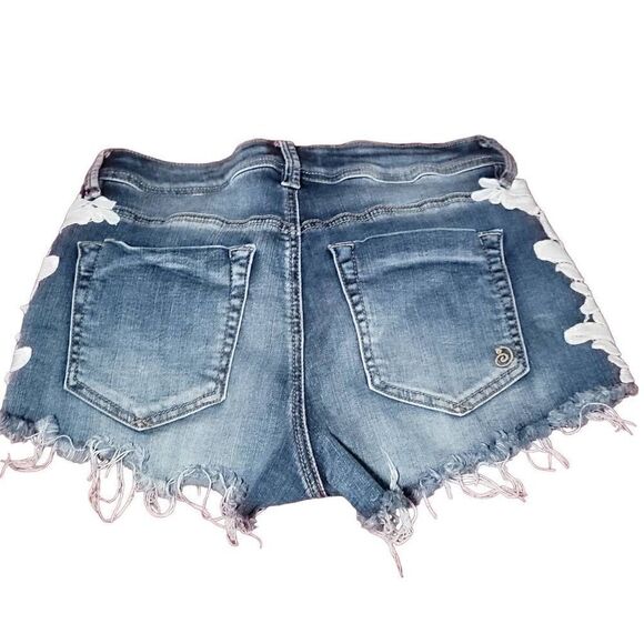 Indigo Rein jean short distressed - Picture 3 of 9